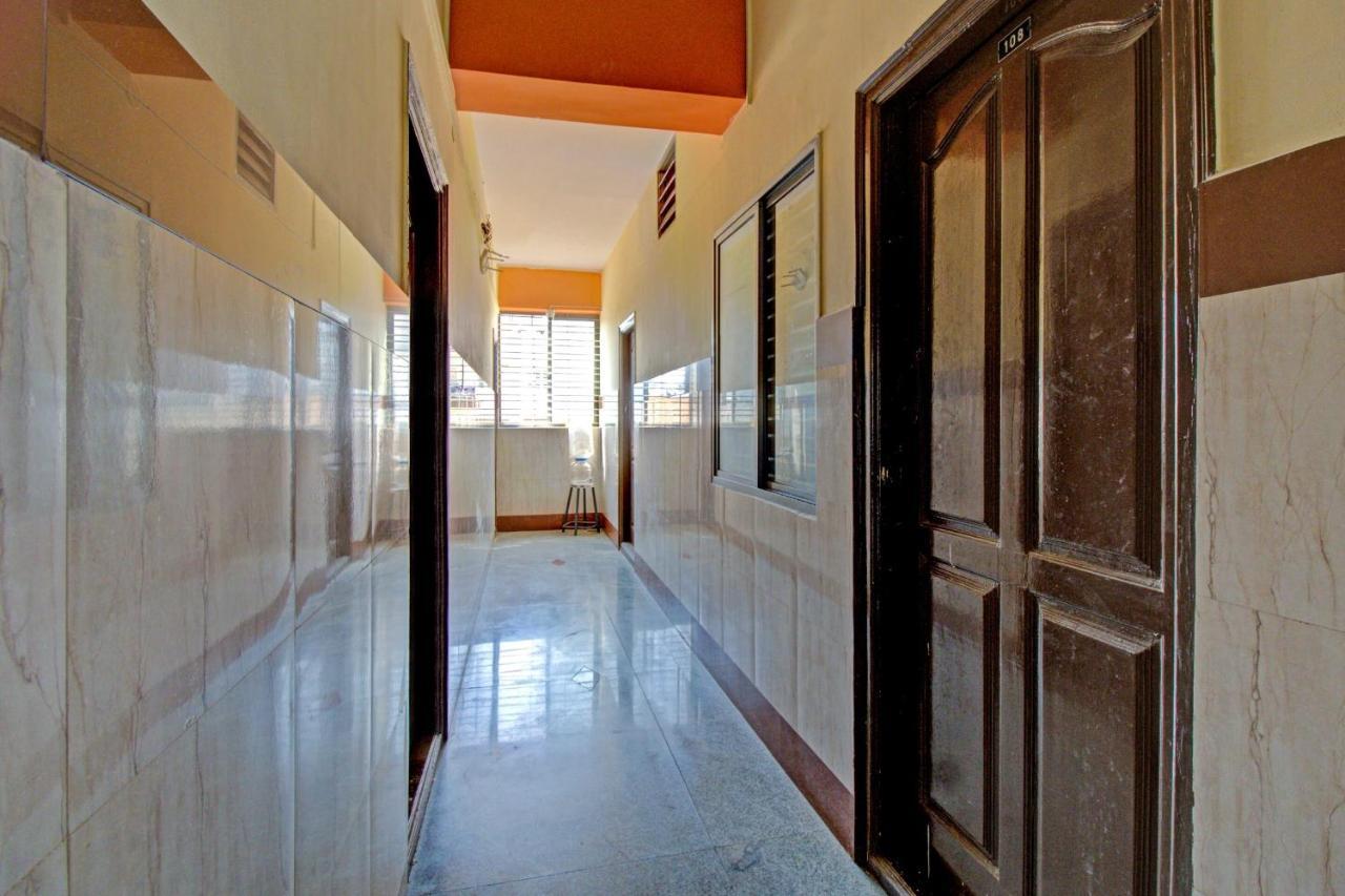 Spot On A Class Suites Near Hare Krishna Hill Бангалор Екстериор снимка