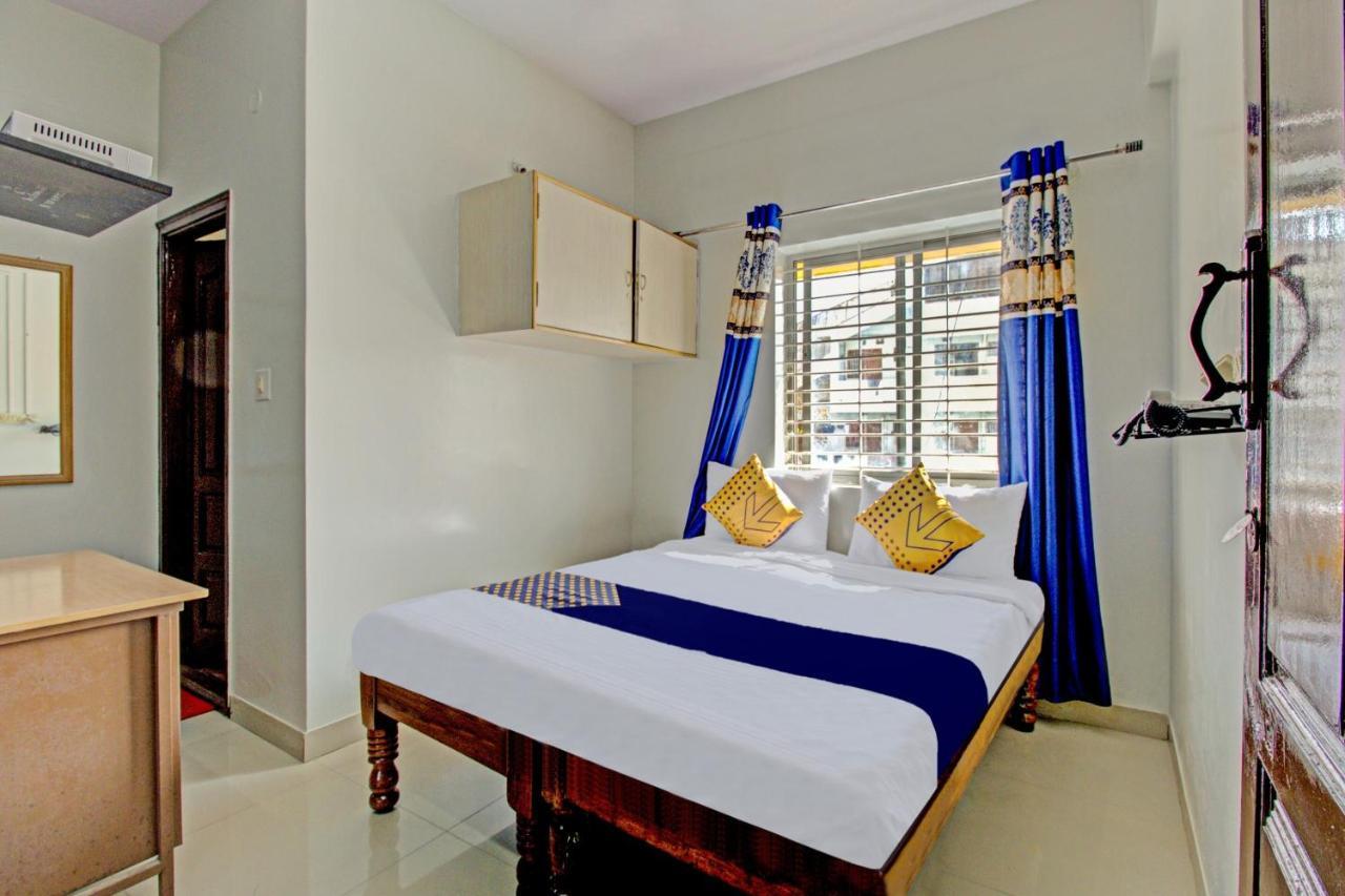 Spot On A Class Suites Near Hare Krishna Hill Бангалор Екстериор снимка